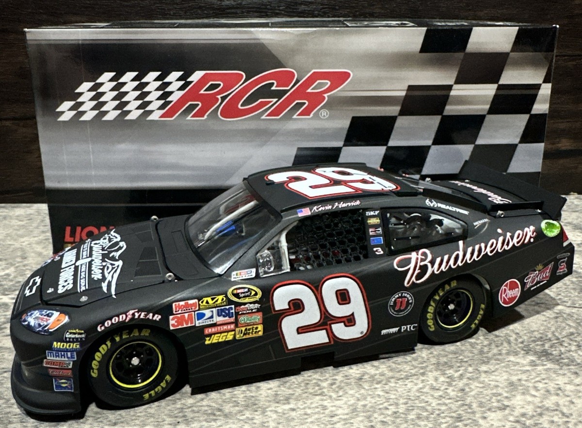 2011 Kevin Harvick #29 Budweiser Military Tribute 1/24 Action