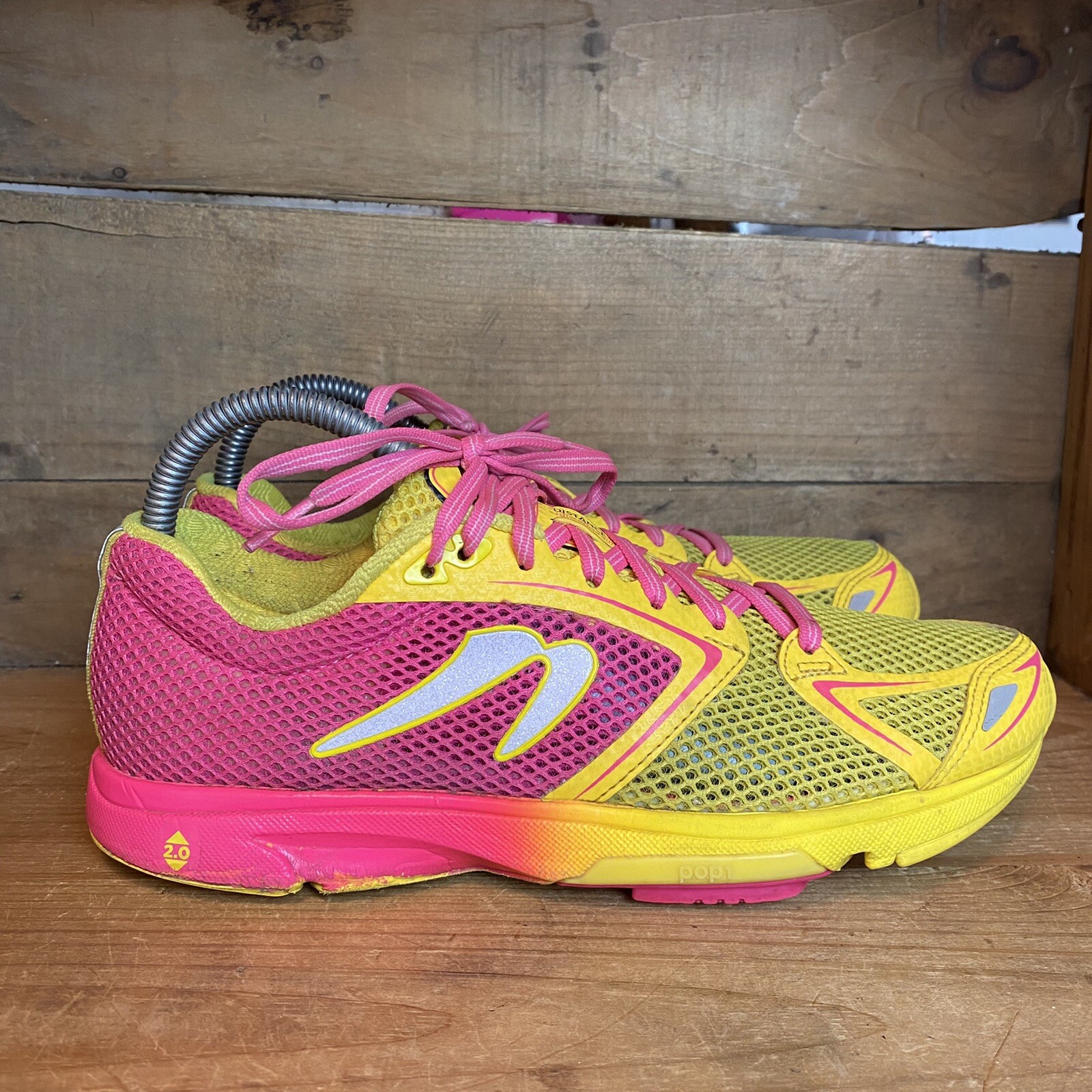 Newton Distance 7 Women's Size 8 