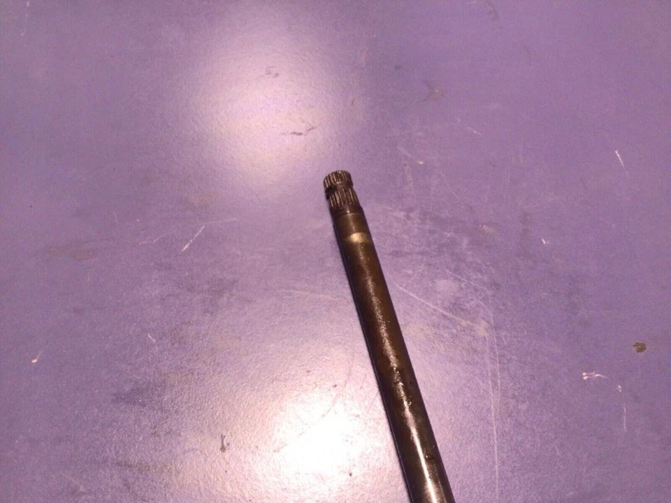 1985 - 1988 Suzuki LT230 Engine Gear Shift Shaft 25510-25C00 - Image 4 of 4