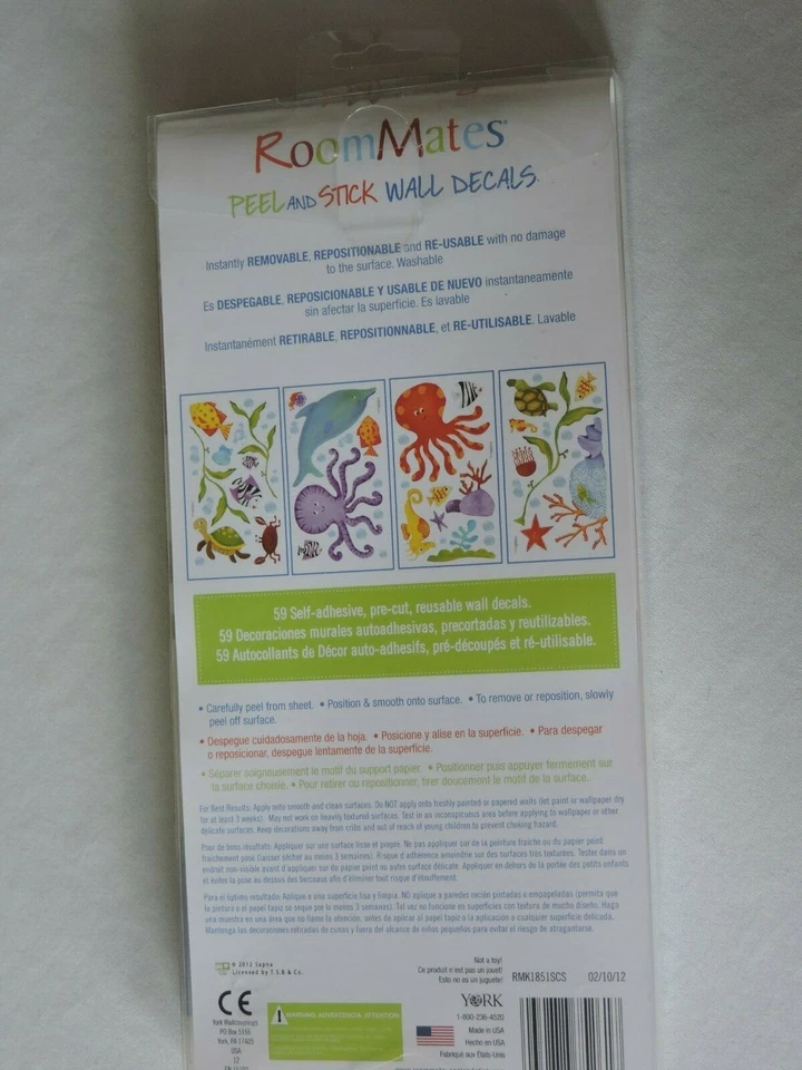 Calcomanías de pared RoomMates pelar y pegar bajo el mar océano animales decoración de baño Foto 3 de 4