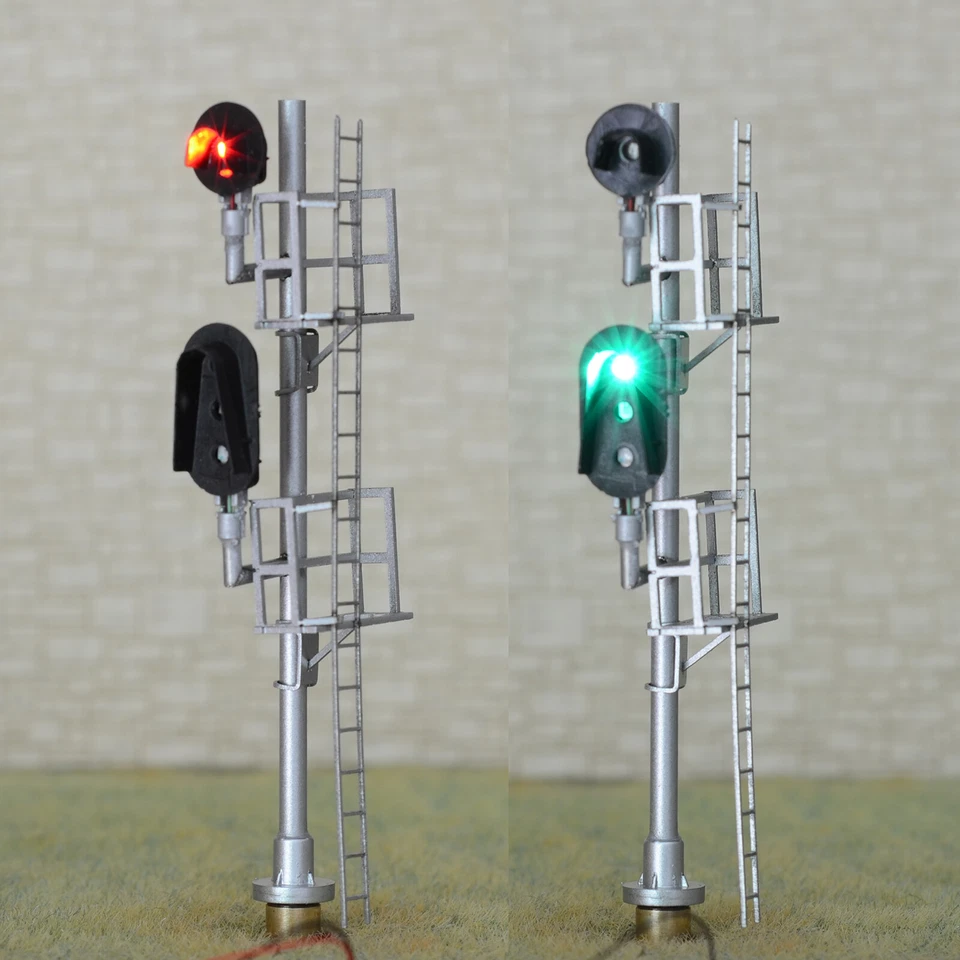 1 x HO scale fixed Red over 3 colors light Darth Vader style block signals #F13 - Image 3 of 4