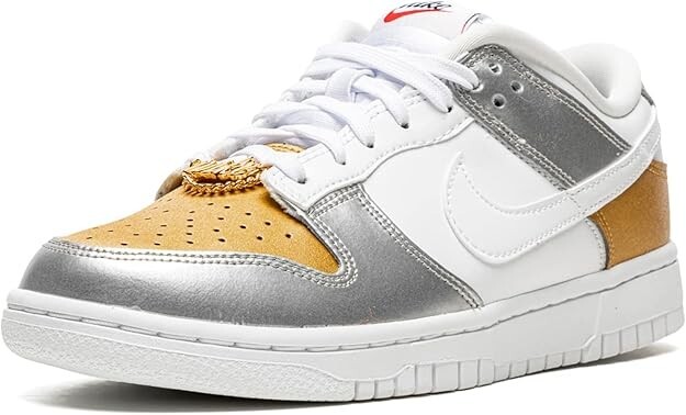 NIKE DUNK LOW ナイキ ダンク ロー ホワイト/ゴールド/シルバー Nike Dunk Low SE White Metallic Gold Silver Women's Size 8.5