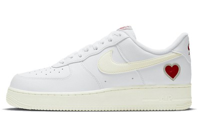 Nike Air Force 1 Low Valentine's Day 2021 - DD7117-100