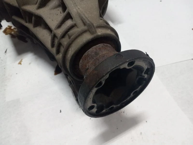 DIFERENCIAL TRASERO PARA VOLKSWAGEN TOUAREG 2004 - 2010 Foto 2 de 4