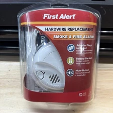First Alert Smoke and Fire Alarm 9V Backup Fire Safety 120V AC Hardwired-Sealed
