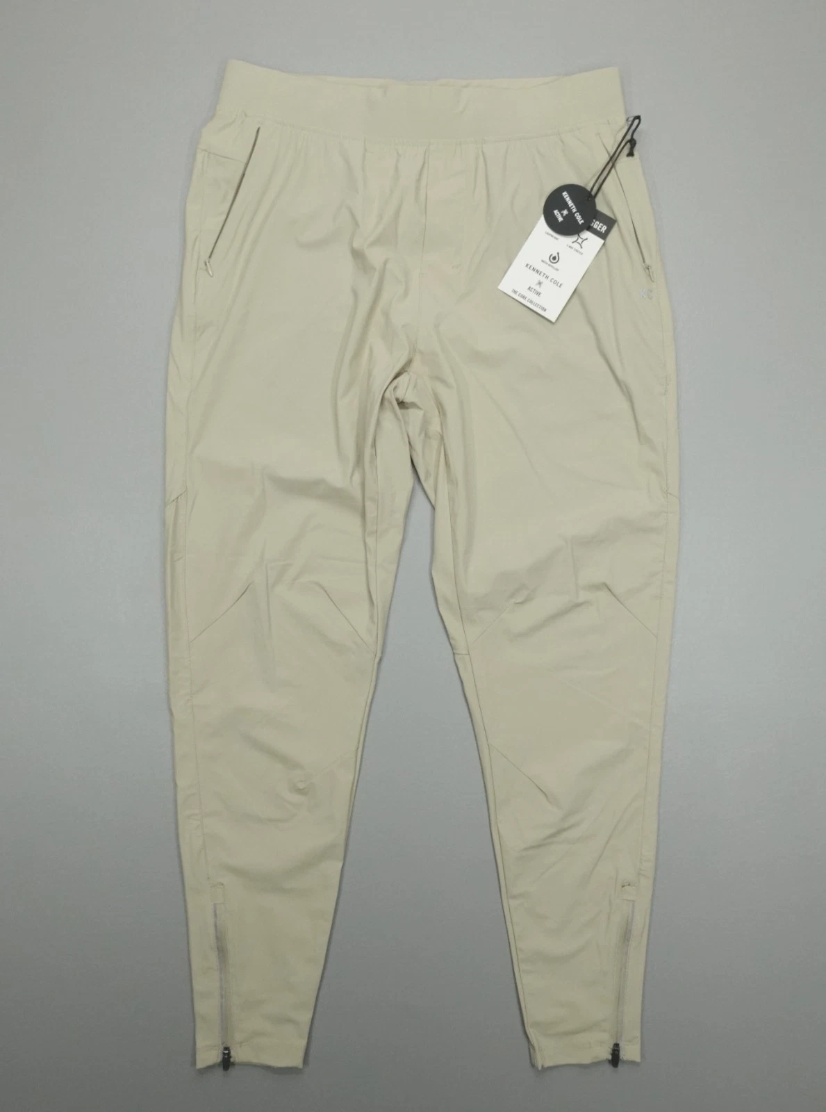 Kenneth Cole Active Tech Jogger Ankle Zip DWR Lightweight Reflective Sandstorm
Opens in a new window