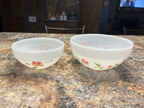 Vintage Anchor Hocking Fire King Milk Glass Peach Blossom Bowls
