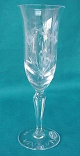 RARE ROYAL GALLERY CHAMPAGNE FLUTE R.H. MACY & CO 1985 24% LEAD CRYSTAL STICKER