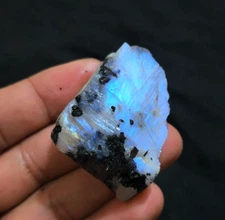 High Quality Rainbow Moonstone Rough 188 Crt Ultimate Loose Gemstone For Jewelry