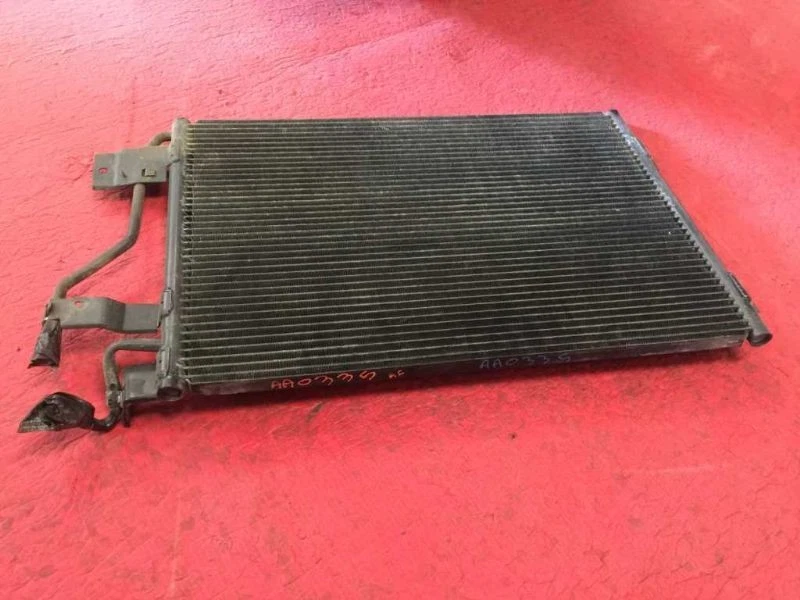 Condensador de aire acondicionado usado Dodge Ram 3500 94-97 5,9 L diésel 4x2 Foto 2 de 4