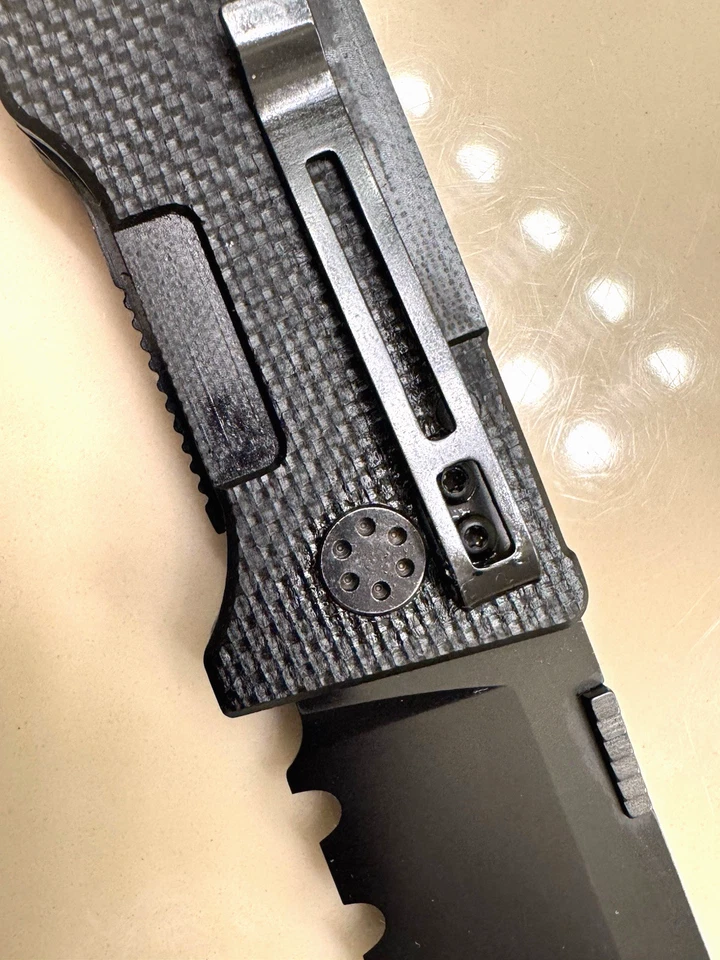 Palanca Plegable Mantis II MT7-2.AS 4 3/4" Cerrada Linerlock. 3 1/4" acabado negro Foto 2 de 4