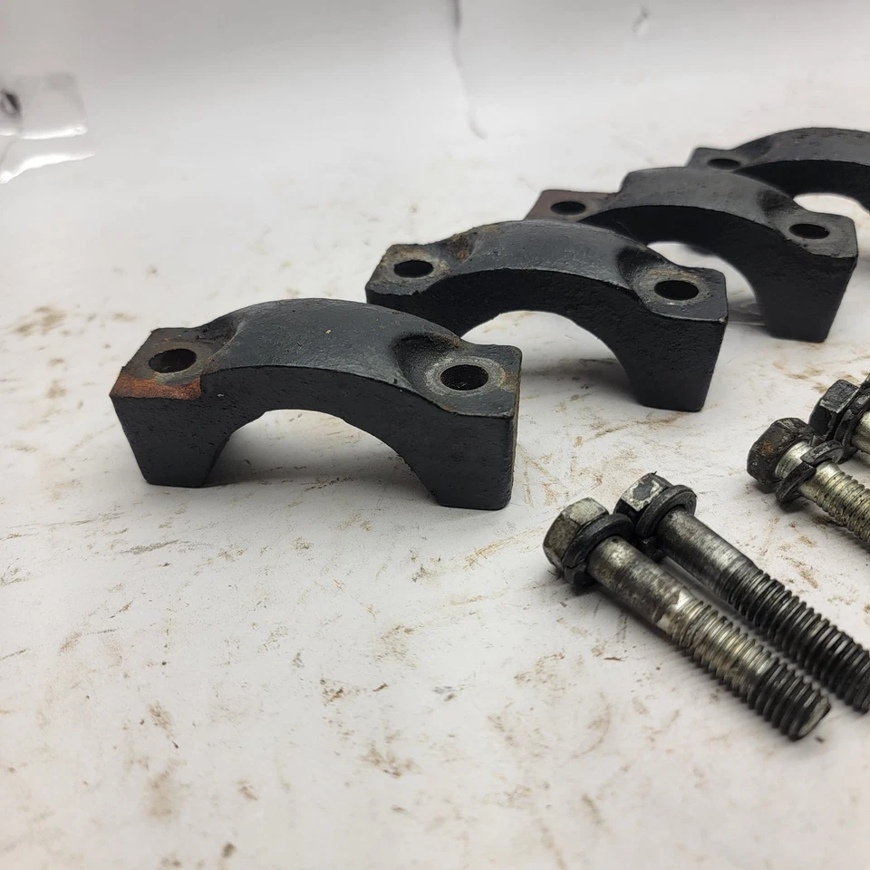 Bastidor de tubo de tractor Bolens 1055 para soportes de eje con pernos/lavadoras Foto 2 de 4