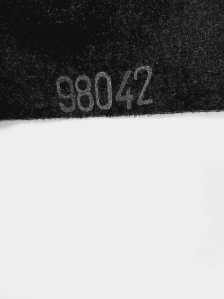 1.69 Yds. Charcoal Gray Wool Blend Suiting, 40"W, for Clothes, Crafts, Blanket - Image 3 of 3