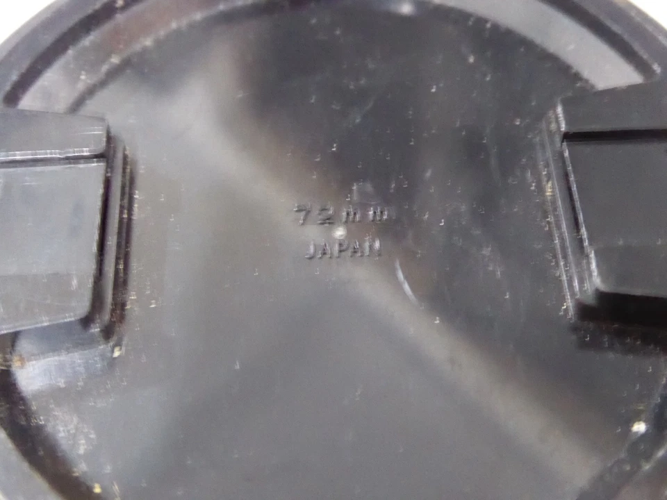 Olympus Genuine vintage zuiko 72mm Front Lens Cap - Image 3 of 3