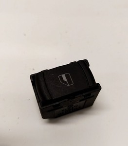Volkswagen Golf 2000 Power window control (Window Regulator-Window #2847474-46