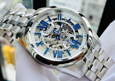 Bulova Silver Men display picture 2