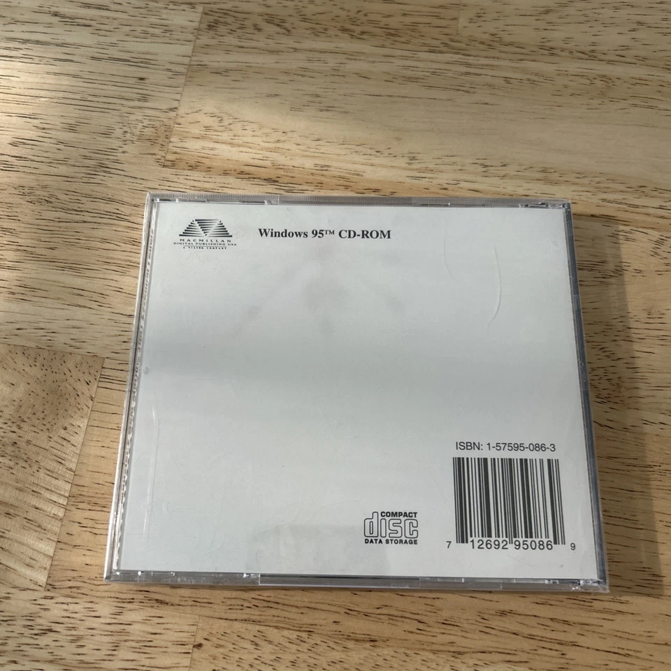 Webster's New World 1001 Essential Letters for Windows 95 Sealed Box damaged - Image 2 of 4