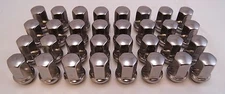 New 9596070 32 GM Chevy GMC Factory OEM Polished Stainless 14x1.5 Wheel Lug Nuts