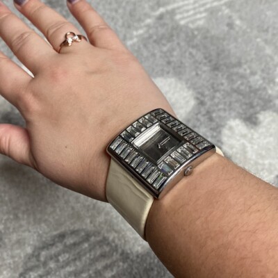 Vintage Guess Genuine Patent Leather Crystal Baguette Watch Vintage Guess Genuine Patent Leather Crystal Baguette Watch  main image 2