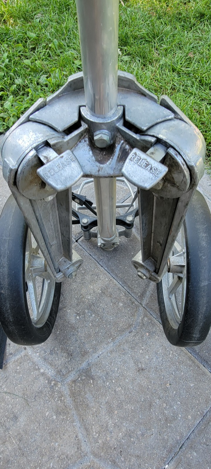 VINTAGE BAG BOY PLAY DAY PUSH PULL GOLF CART INSTITUTO TECNOLÓGICO DE