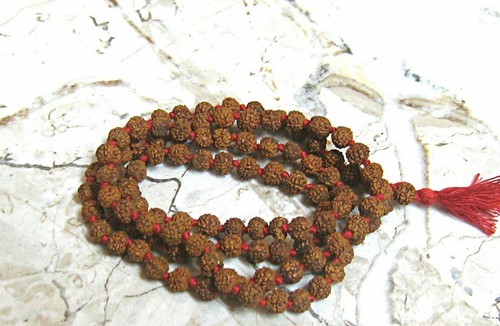 Rudraksha Mala 108 Beads 5 Mukhi Size 3.5 mm For Yoga & Meditation Energized - 第 1/2 張圖片