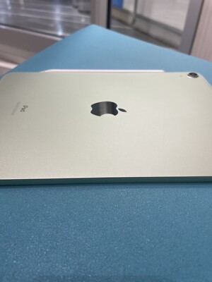 iPad Air 4th Generation 64gb WiFi Green | eBay