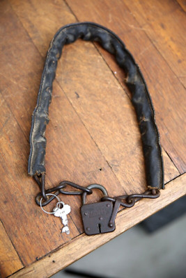 Vintage Antique Spare Tire Lock Padlock Miller for Ford Model A T car w/ Key