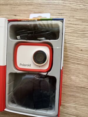 Polaroid Action Camera 720p Waterproof Rechargeable Battery  Mountable NEW