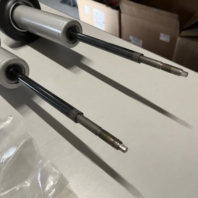 Puntales monotubo delanteros Pro Comp (2) para Ford F150 F-150 2004-2008 2x2 tracción trasera Foto 3 de 4