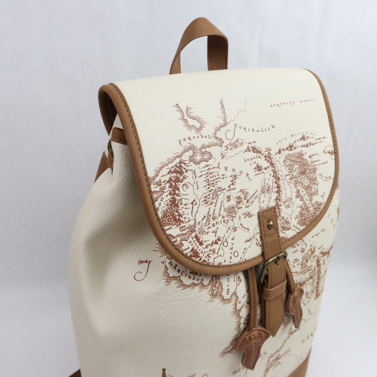 The Lord of the Rings Flap Backpack & Makeup Bag Middle  display picture 3