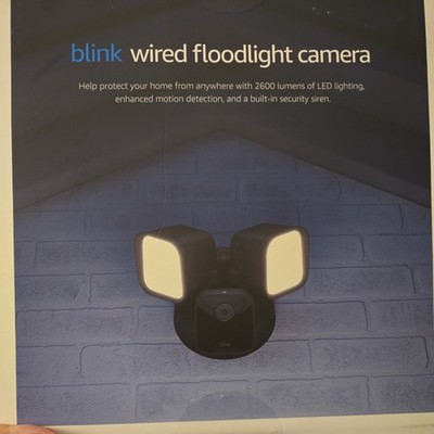 Blink Wired Floodlight Smart Security Camera, 2600 lumens, HD live View - BLACK