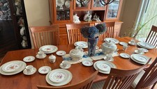 Superb KPM Berlin Porcelain Kurland Decor 74 Service Set for 8 German Germany