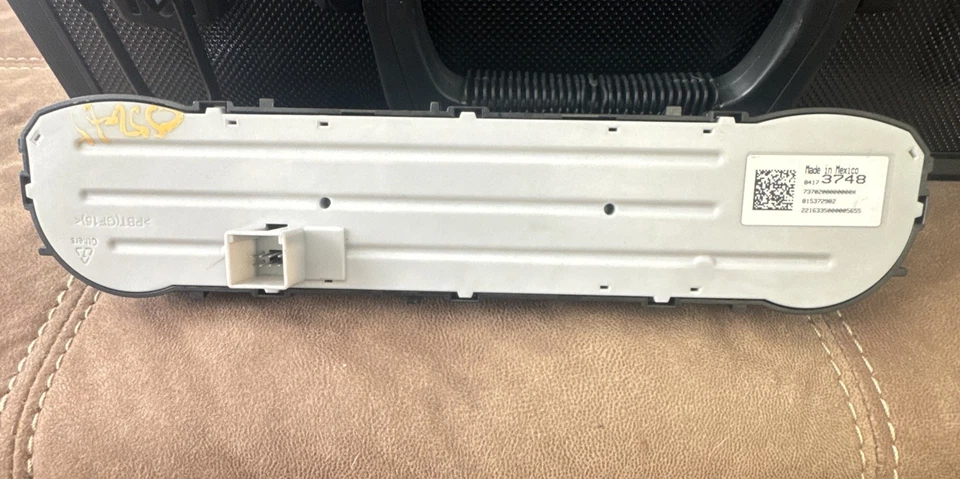 GMC Acadia 2017 interruptor de control de temperatura térmica PN 84173748 Foto 2 de 2