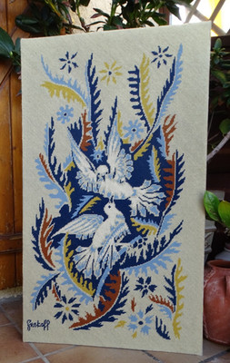 Wandteppich von ELIE GREKOFF ''Die beiden Tauben '' Atelier Mozet .Paris .90 x 52