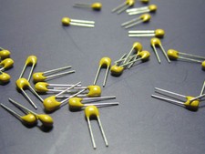 1000pcs 100nF 104 50V Multilayer Monolithic Ceramic Capacitor Y5V  20 2.54mm