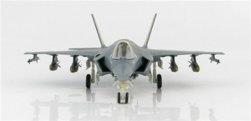 HM Lockheed Martin F-35C Lightning II CF-01 US 1/72 Aircraft Pre-builded Model - Picture 2 of 12