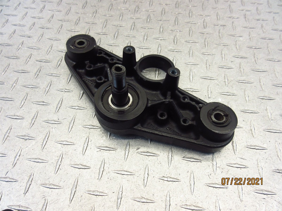 2006 05 06 BMW R1200 R1200RT OEM Triple Tree Top Clamp Front Yoke