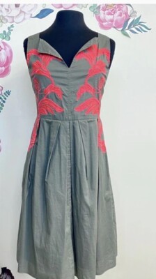 Dorothee Schumacher Gray With Pink Embroidered Pleated Midi Dress Size 2