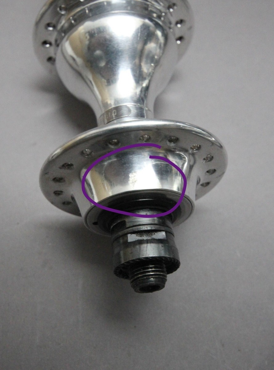 Jeu De Moyeux Campagnolo C Record – 36 Trous – 130mm – Argent – Très Bon état