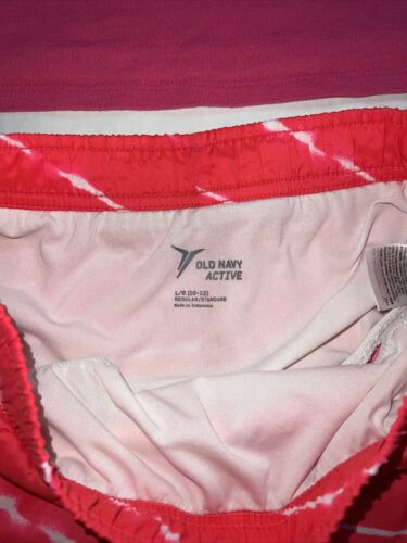 2pc Outfit Girls size:10/12 Children’s place top & Old Navy active shorts - Picture 3 of 9