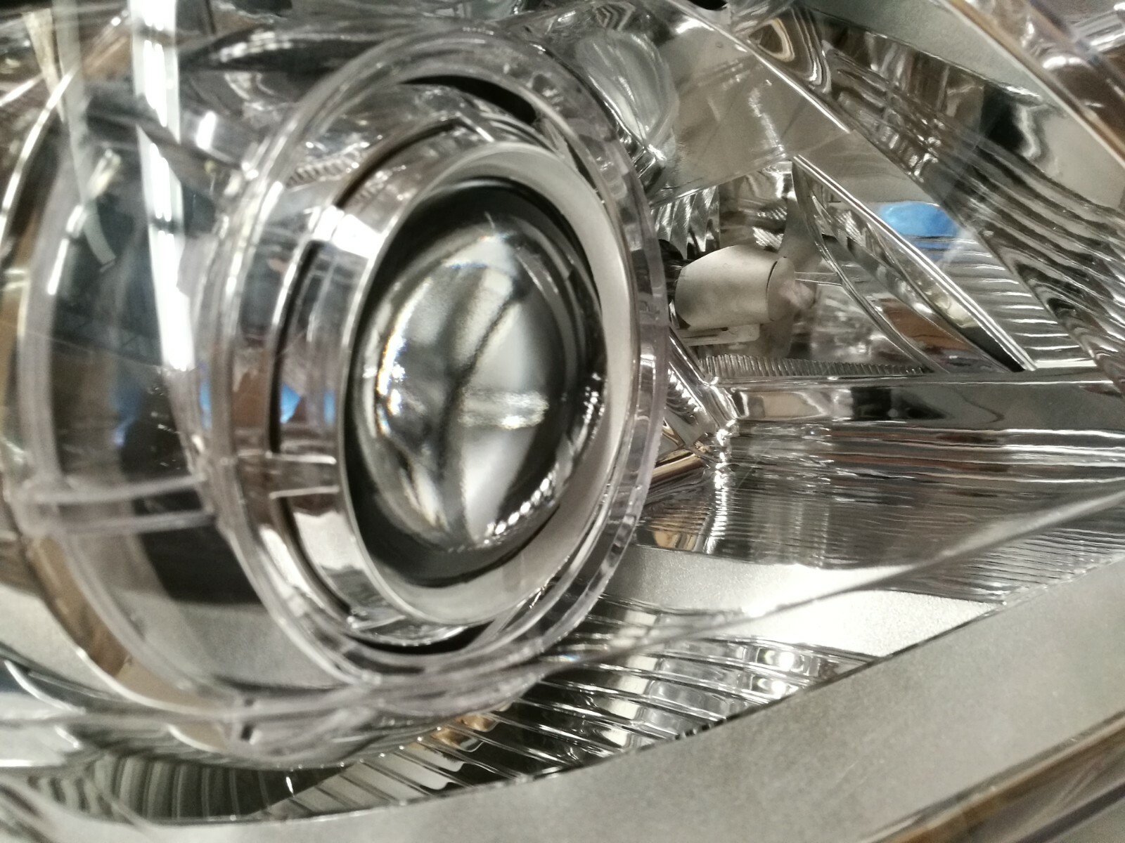 Headlight RH Passger Side Fit 2010-13 Mercedes-Benz E-Class  