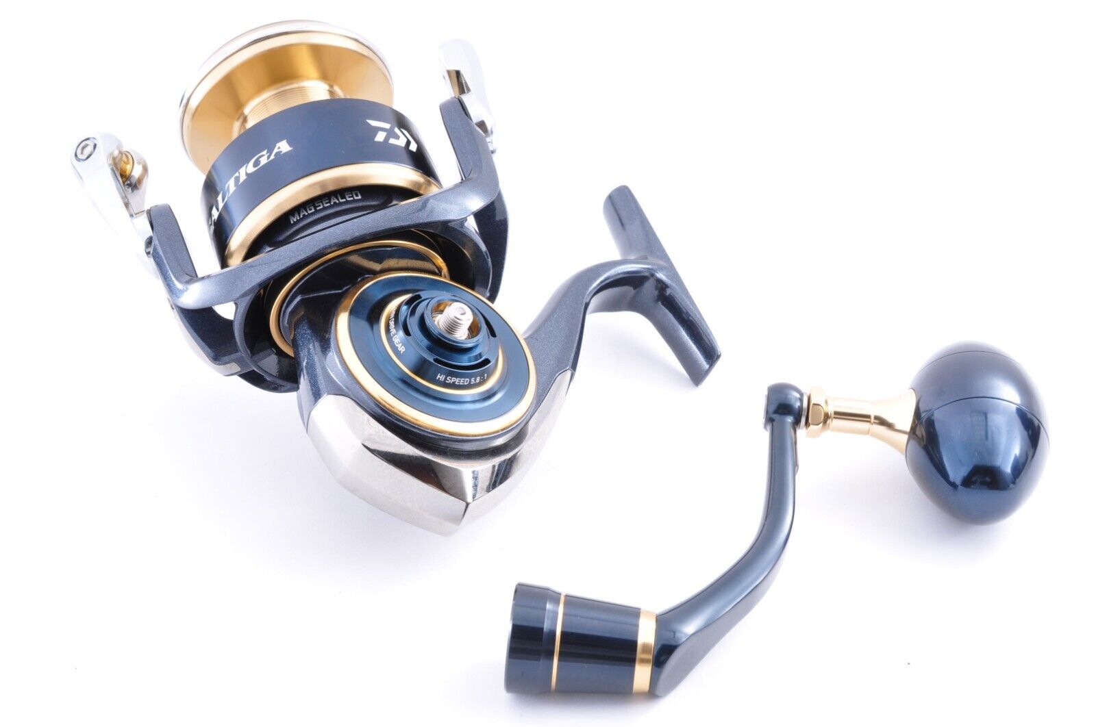 Daiwa 20 Saltiga 8000-H Spinning Reel ( 2020 model ) Shipping From Japan  New