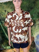 Vintage 1970s 80s Hilo Hatties hawaiian short polyester M/L