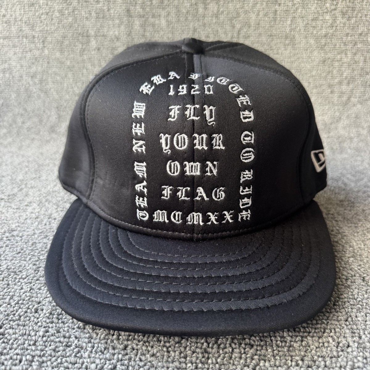New Era Fly Your Own Flag Snapback Black Flat Brim Streetwear Hat