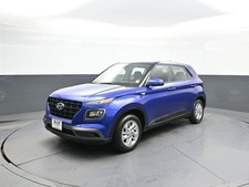 2022 Hyundai Venue SE