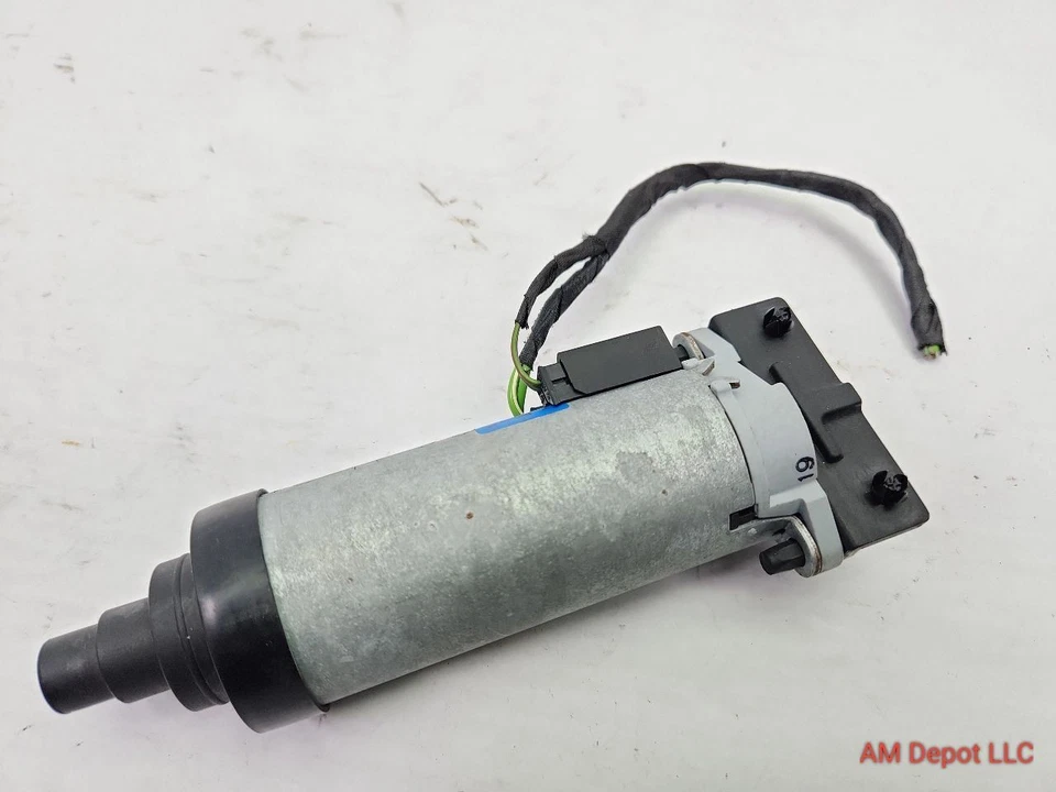 BMW 535xi 535i 528i 528xi E60 2008 asiento del conductor izquierdo motor de ajuste longitudinal Foto 3 de 4