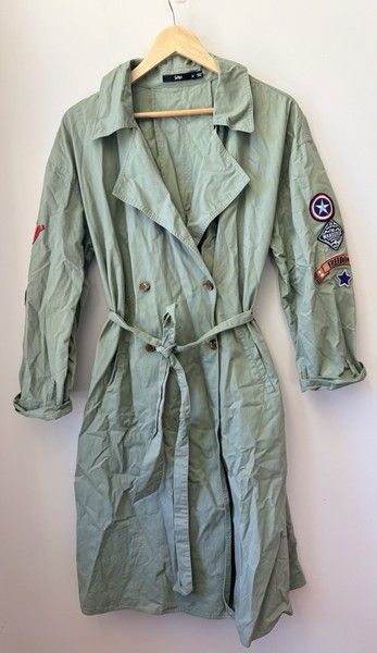 SPORTSGIRL Trench Coat Sz 12 Like new Army Patches Khaki EUC