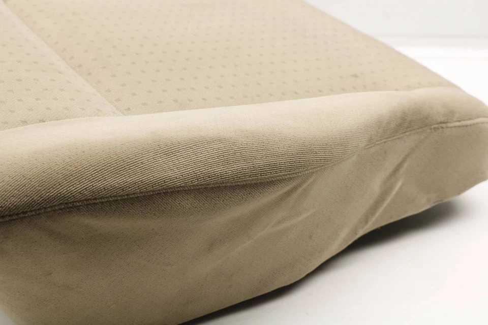 REAR - LOWER SEAT BOTTOM CUSHION (2ND ROW) - VW EUROVAN - 705881405A - Image 4 of 4