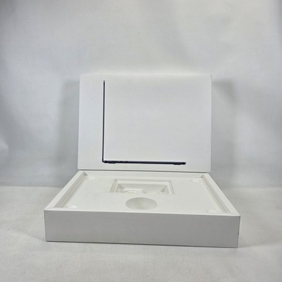 Apple MacBook Air 15 Zoll - Modellnummer A2941 - NUR VERPACKUNG 
