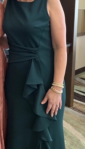 Betsy Adam Vestido Trompeta con Volantes Lazo Sin Mangas Vestido con Volantes Color Pino Talla 10 - Imagen 10 de 16